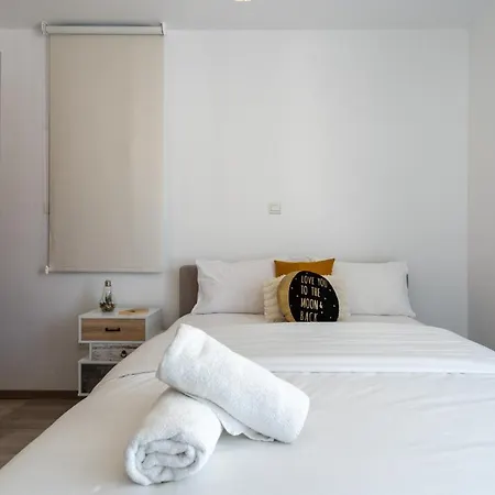 Flair - 1-bedroom & Balcony In * Lárnaka