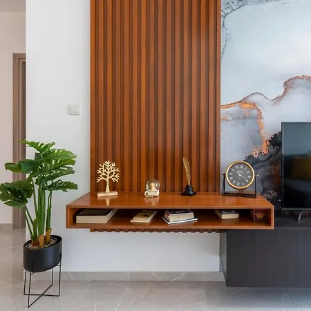 Appartamento Flair - 1-bedroom & Balcony In Larnaca