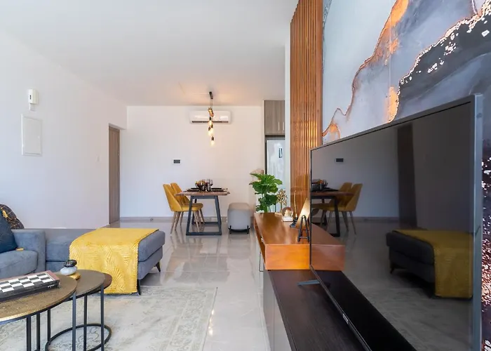 Apartmán Flair - 1-bedroom & Balcony In *