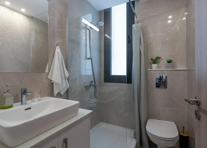 Апартаменты Flair - 1-bedroom & Balcony In Ларнака