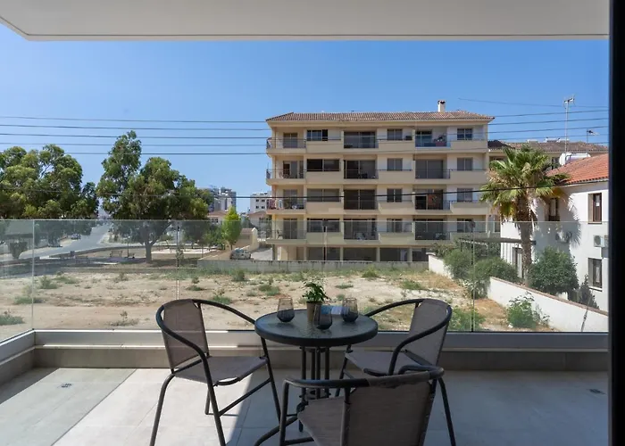 Апартаменты Flair - 1-bedroom & Balcony In Ларнака